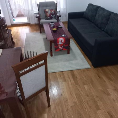 Апартаменти Cozy Skopje Retreat 2 Екстер'єр фото
